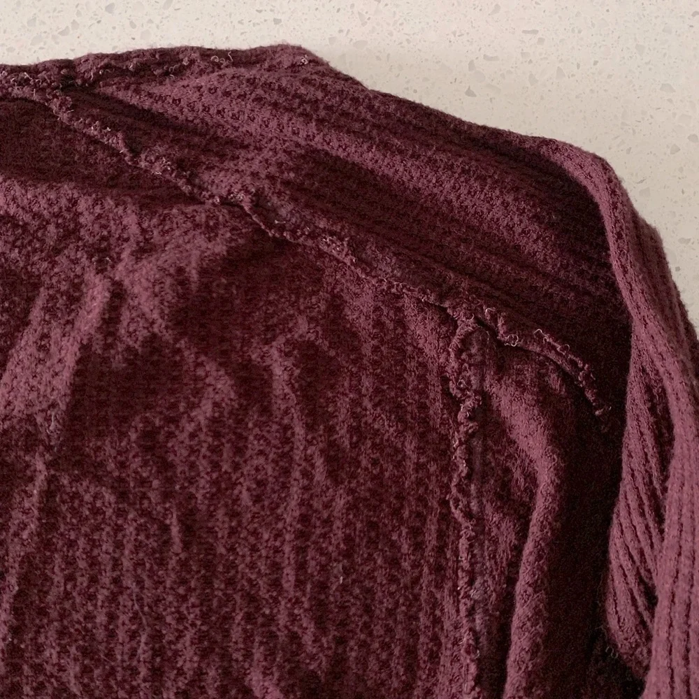 FREE PEOPLE oversized thermal long sleeve top size XS